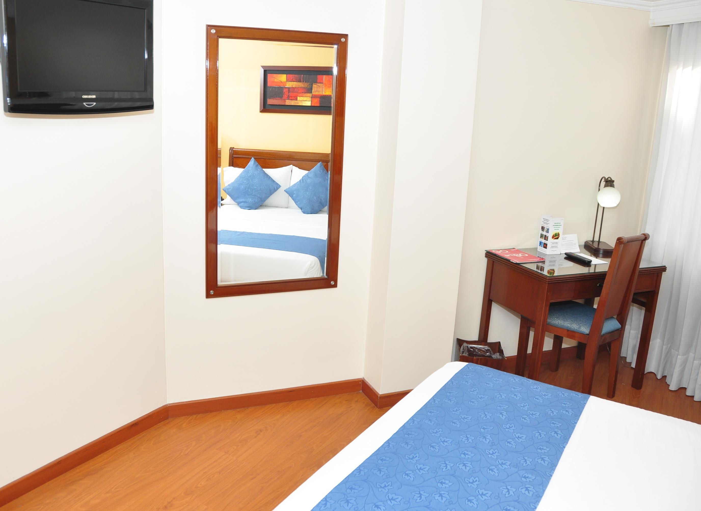Hotel San Pablo โบโกตา ภายนอก รูปภาพ