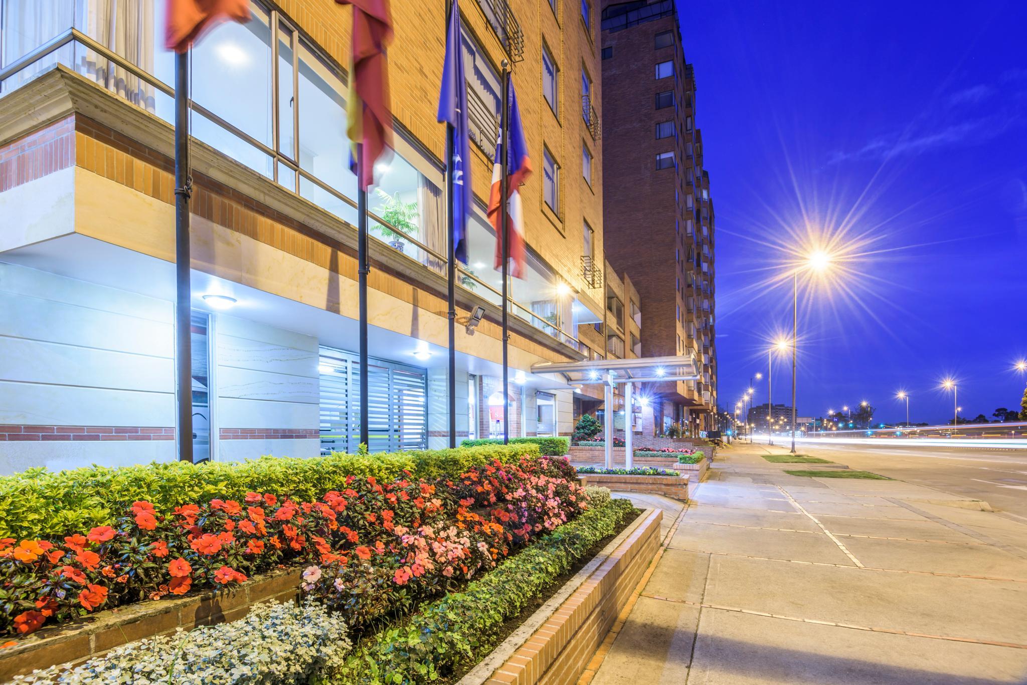 Hotel San Pablo โบโกตา ภายนอก รูปภาพ