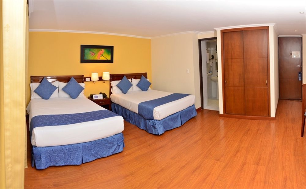 Hotel San Pablo โบโกตา ภายนอก รูปภาพ